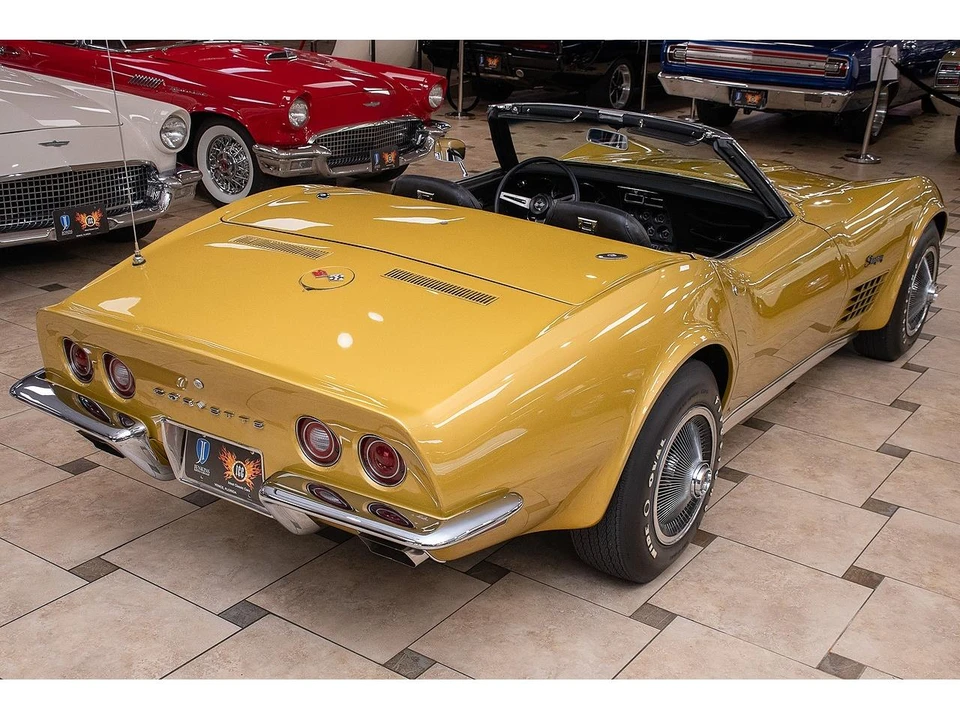 1971 Chevrolet Corvette C3 - Image 17 of 31