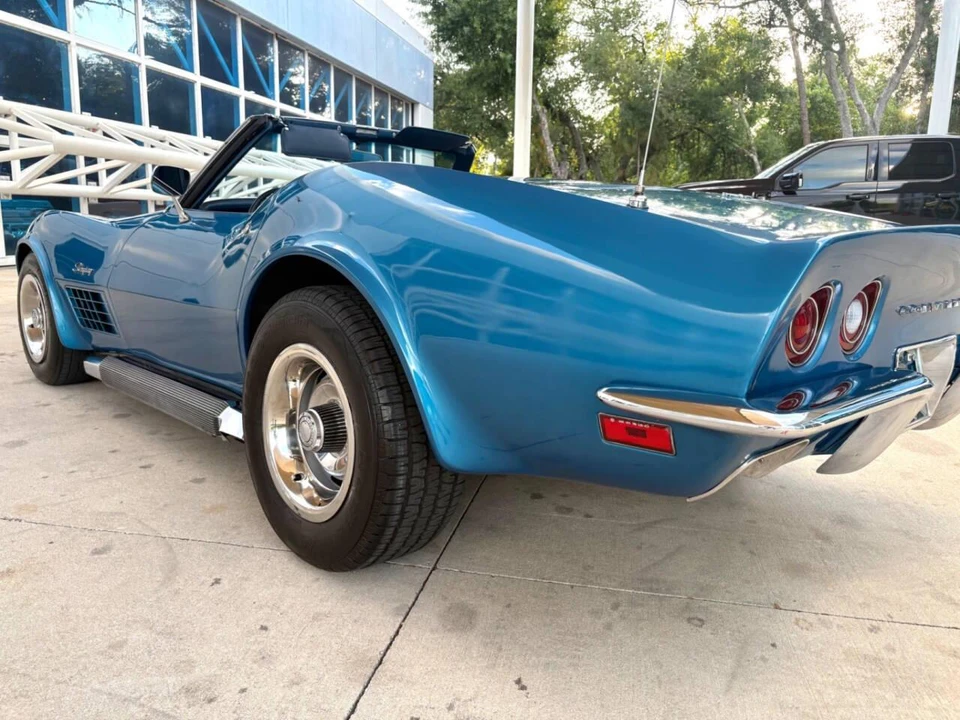 1971 Chevrolet Corvette C3 - Image 15 of 31