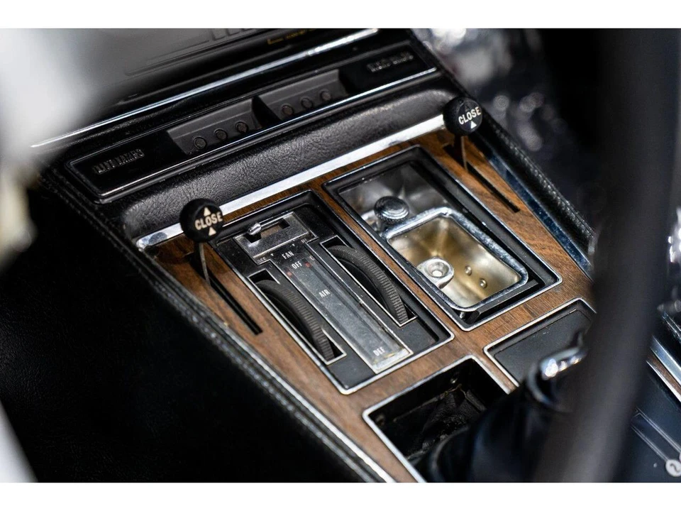 1971 Chevrolet Corvette C3 - Image 12 of 31
