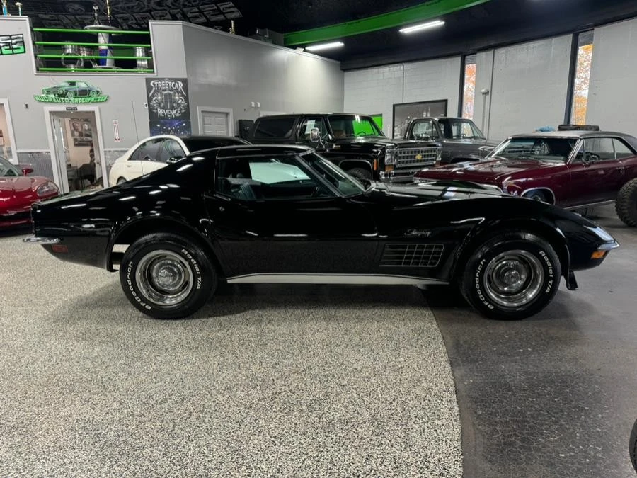 1971 Chevrolet Corvette C3 - Image 2 of 15
