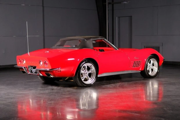 1971 Chevrolet Corvette C3 - Image 2 of 8