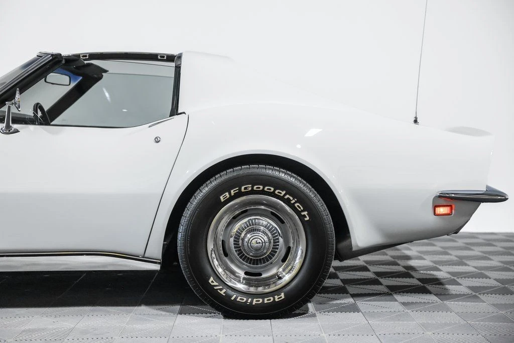 1971 Chevrolet Corvette C3 - Image 15 of 21