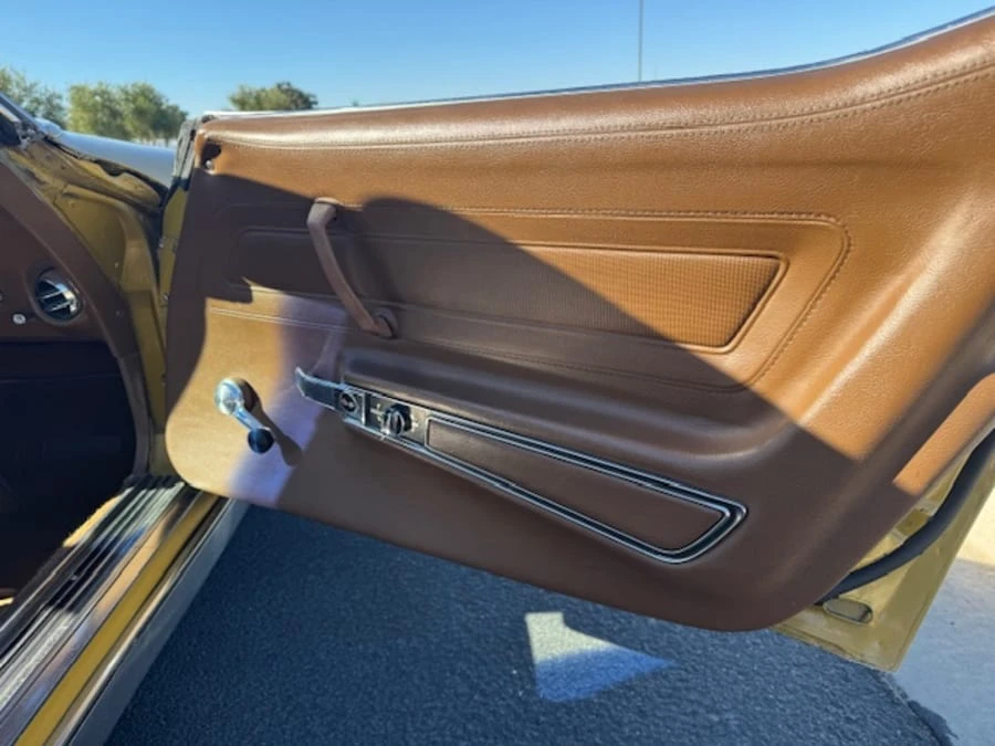 1971 Chevrolet Corvette C3 - Image 11 of 15