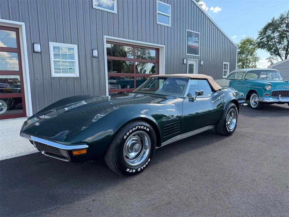 1971 Chevrolet Corvette C3 - Image 2 of 31