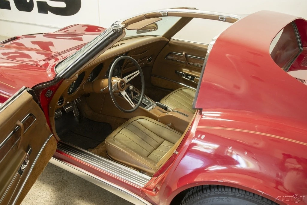 1971 Chevrolet Corvette C3 - Image 13 of 31