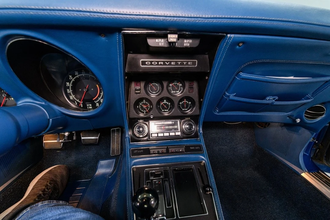 1971 Chevrolet Corvette C3 - Image 17 of 31