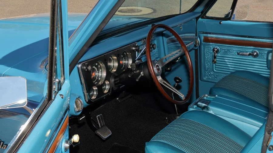1971 Chevrolet K5 Blazer 1st Gen - Image 4 of 31