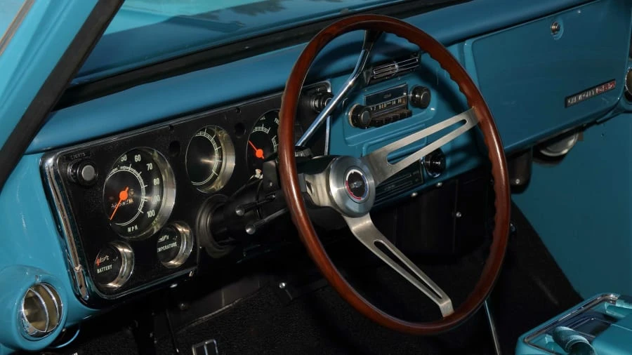 1971 Chevrolet K5 Blazer 1st Gen - Image 16 of 31