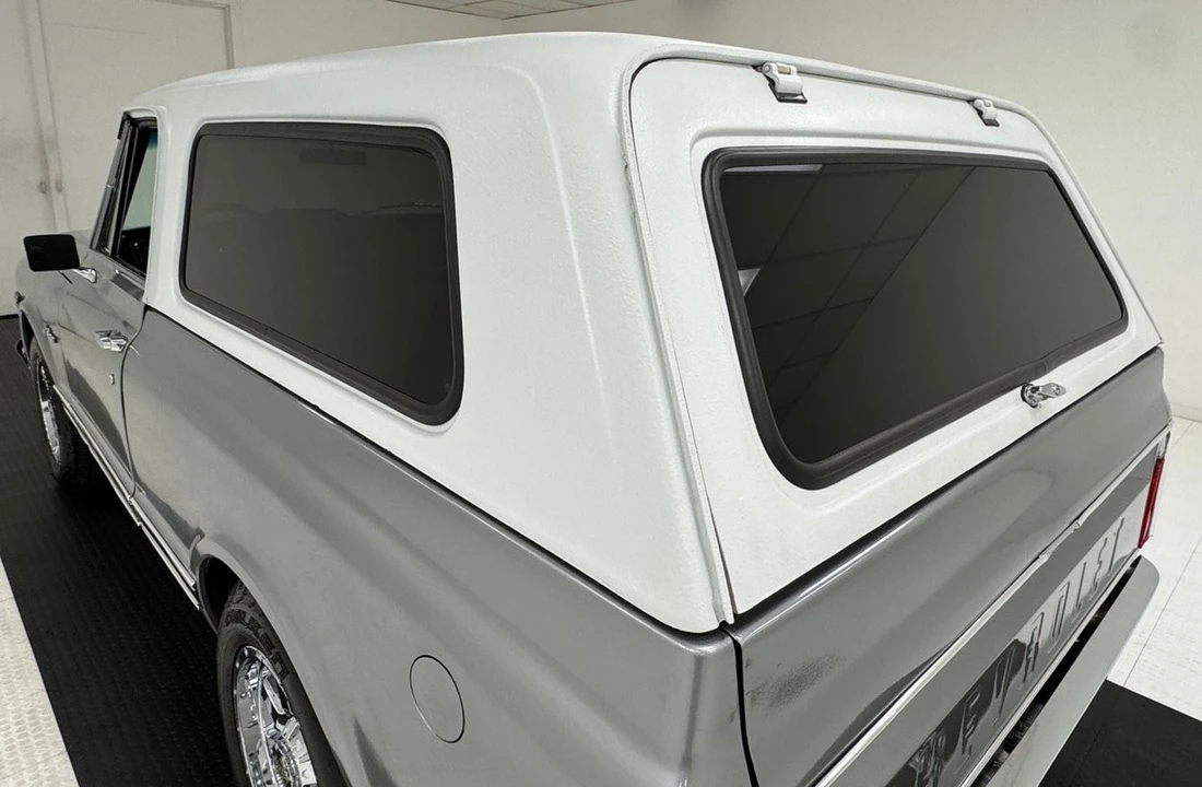 1971 Chevrolet K5 Blazer 1st Gen - Image 19 of 31