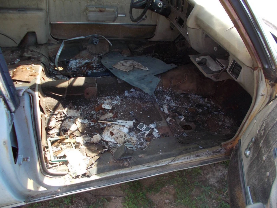 1971 Chevrolet Monte Carlo 1st Gen - Image 10 of 14
