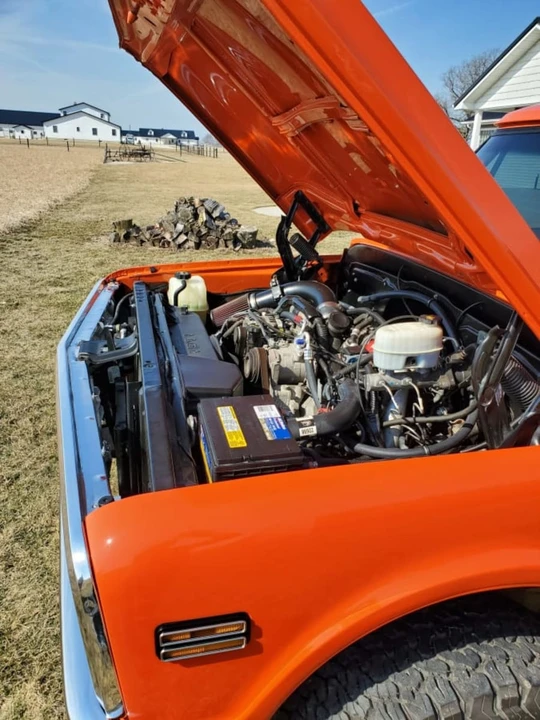 1971 Chevrolet Suburban 6th Gen - Image 24 of 27
