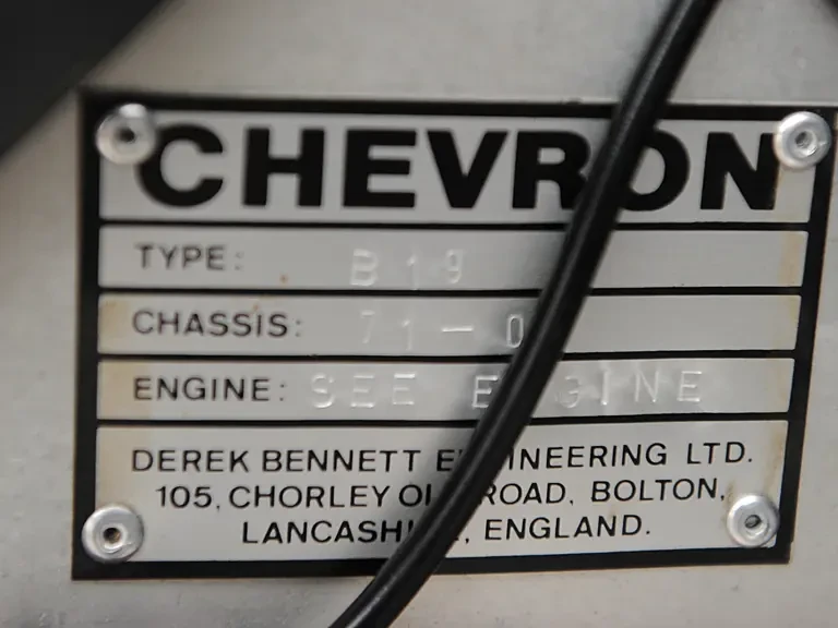 1971 Chevron - Image 17 of 21