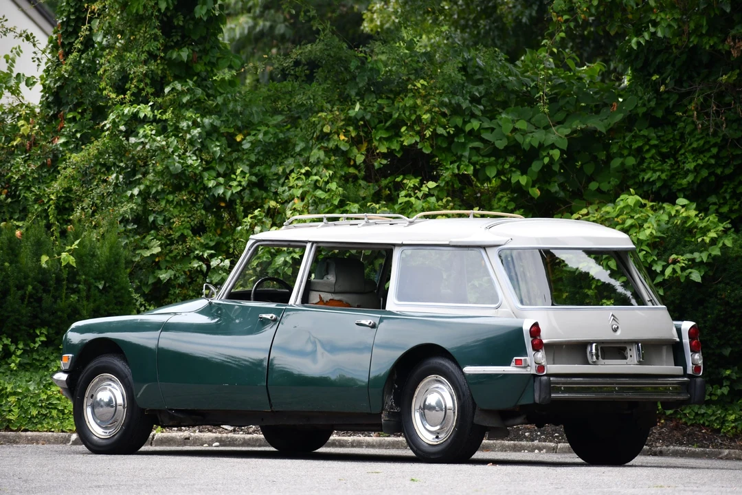 1971 Citroen ID21 - Image 2 of 31