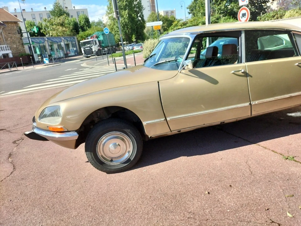 1971 Citroen DS21 - Image 18 of 30