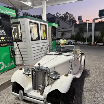 1971 MG TD Replica M6