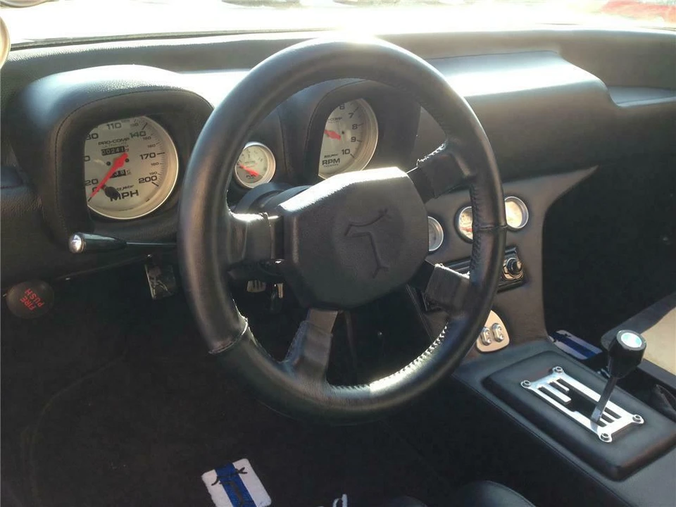 1971 DeTomaso Pantera - Image 2 of 4
