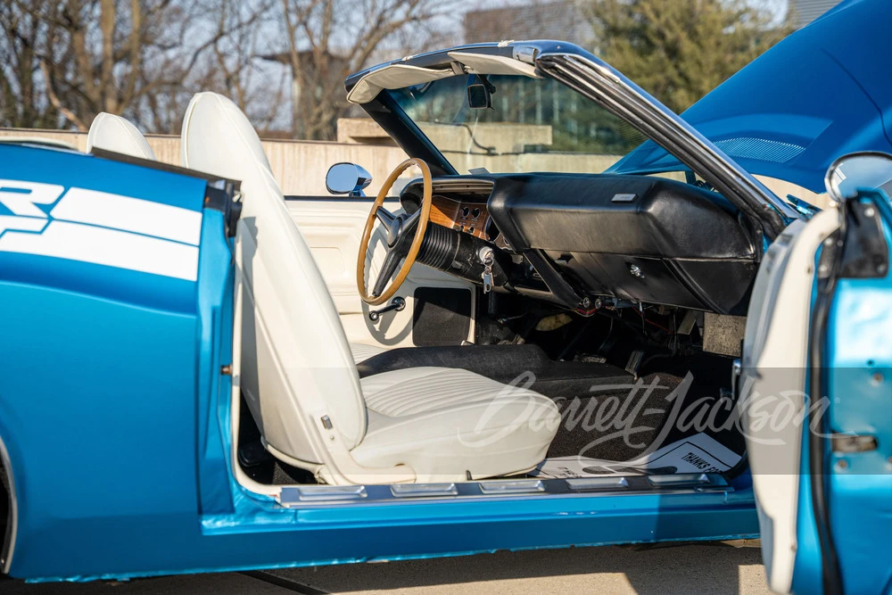 1971 Dodge Challenger Hemi 1st Gen - Image 14 of 31