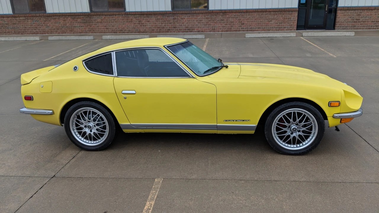 1971 Nissan Fairlady Z 1st Gen - Image 12 of 31