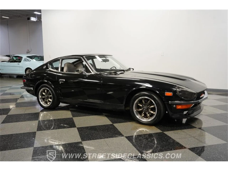 1971 Nissan Fairlady Z 1st Gen - Image 14 of 31
