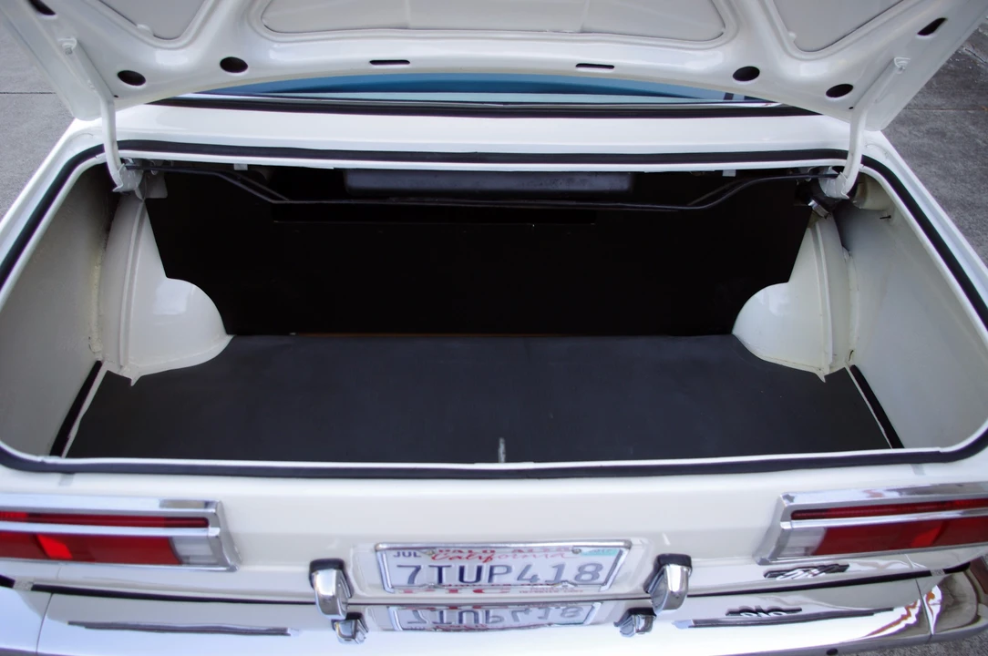 1971 Nissan 510 Bluebird - Image 29 of 31