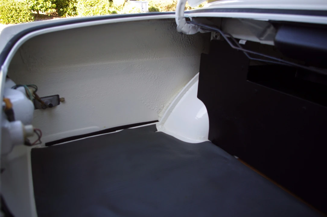 1971 Nissan 510 Bluebird - Image 31 of 31