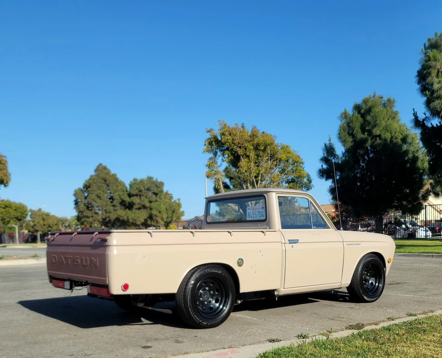 1971 Nissan - Image 10 of 28