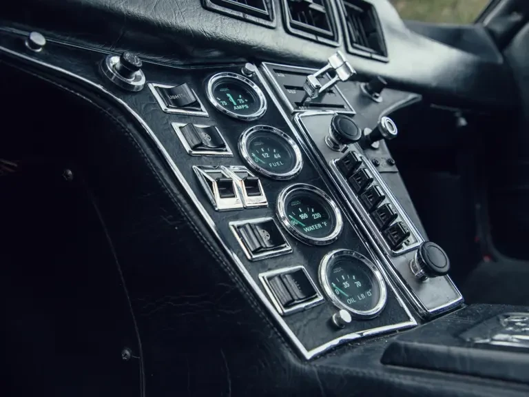 1971 DeTomaso Pantera - Image 15 of 31