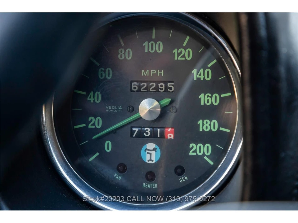 1971 DeTomaso Pantera - Image 21 of 31
