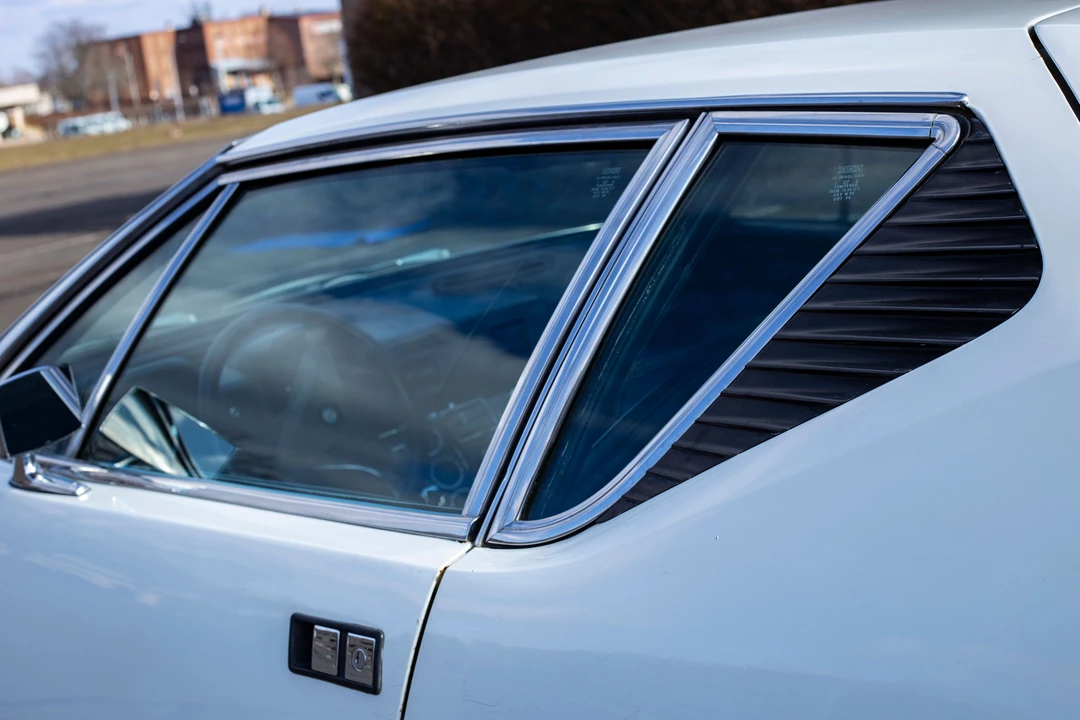 1971 DeTomaso Pantera - Image 16 of 25