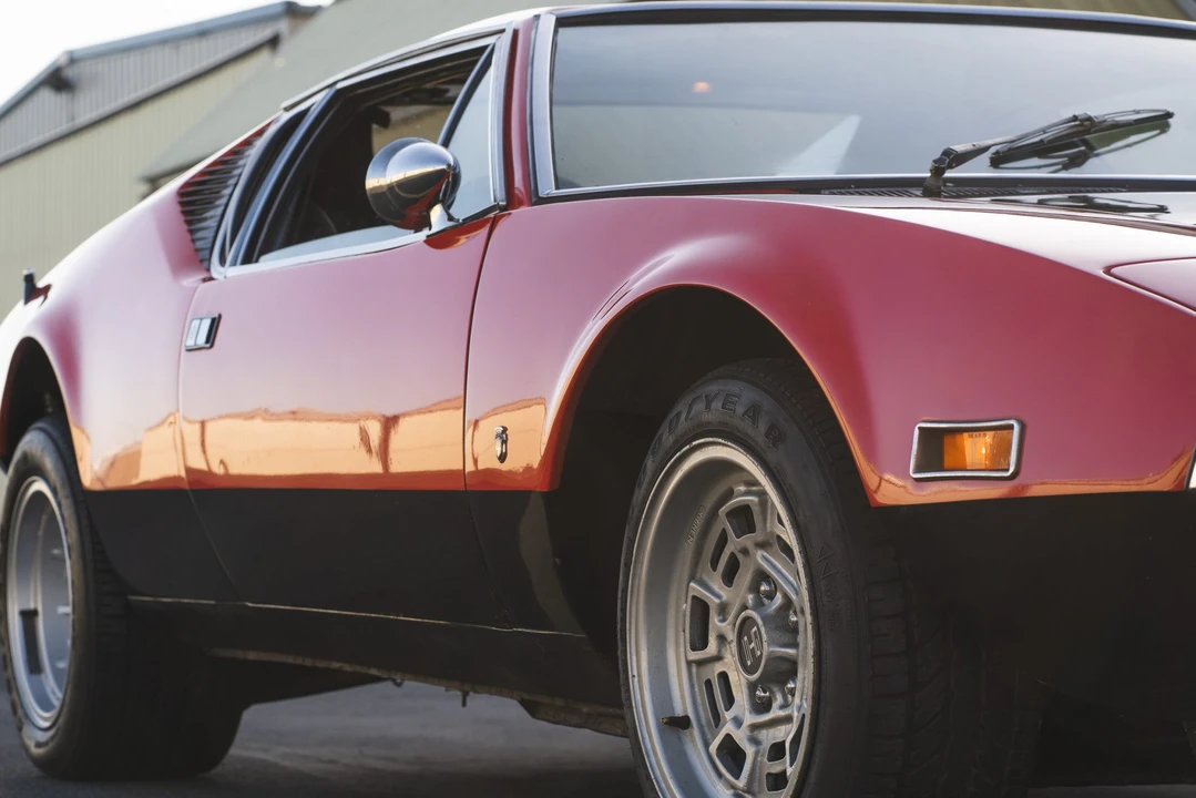 1971 DeTomaso Pantera - Image 24 of 31