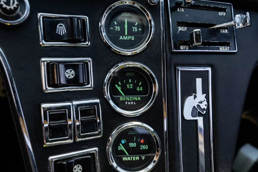 1971 DeTomaso Pantera - Image 27 of 31