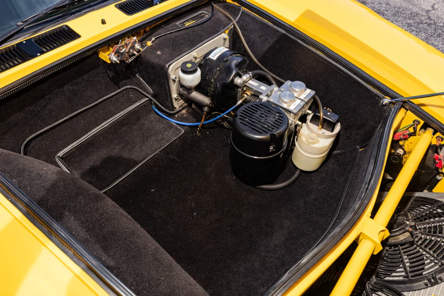 1971 DeTomaso Pantera - Image 29 of 31