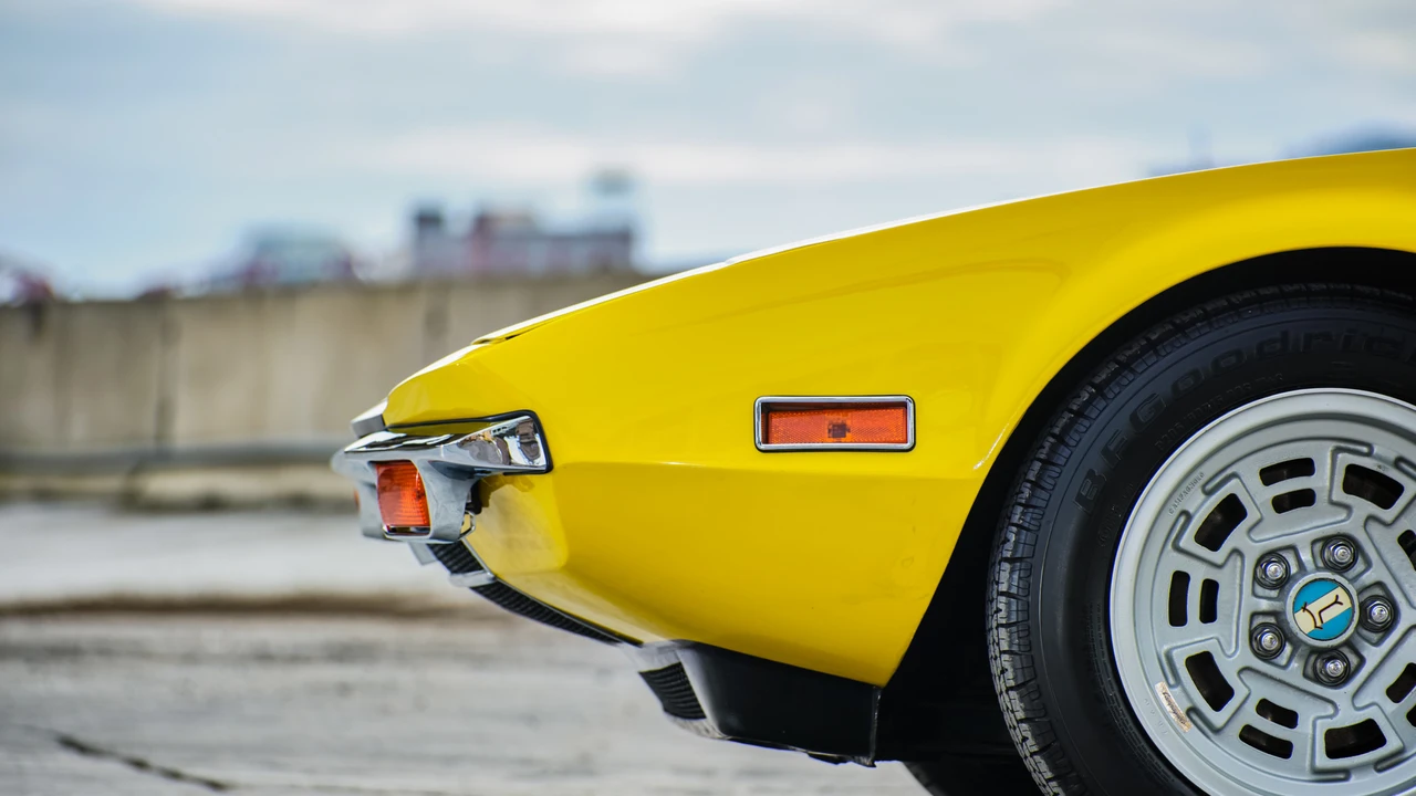 1971 DeTomaso Pantera - Image 22 of 31