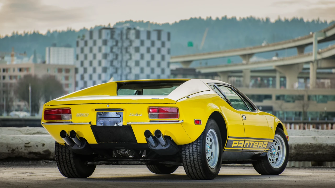 1971 DeTomaso Pantera - Image 15 of 31