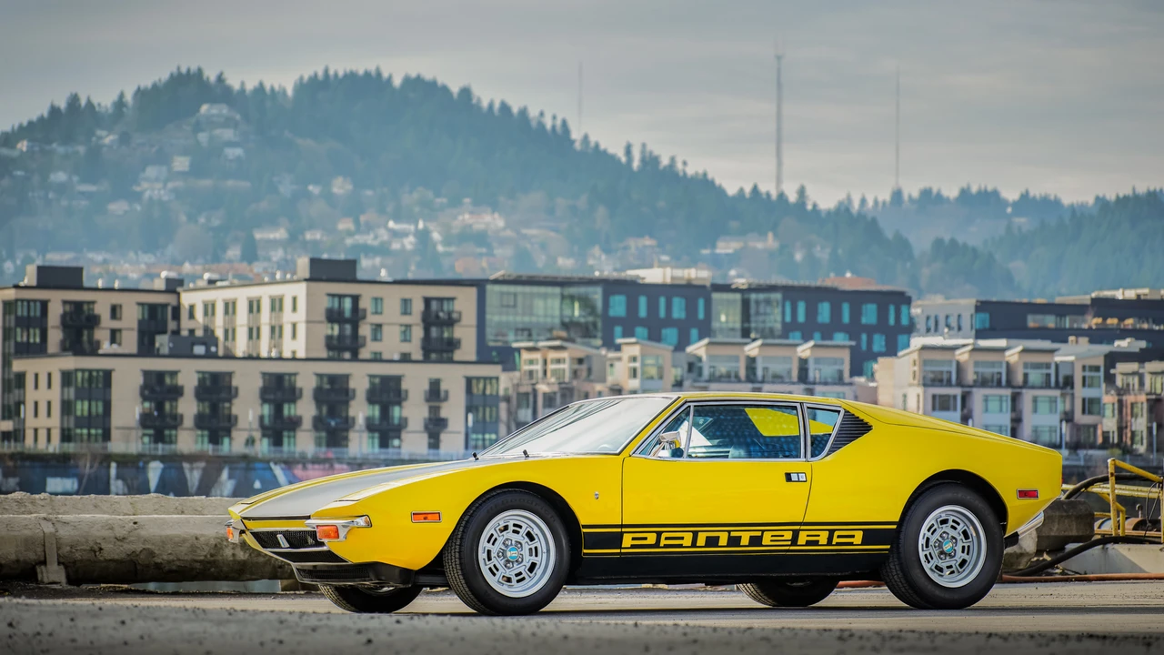 1971 DeTomaso Pantera - Image 11 of 31