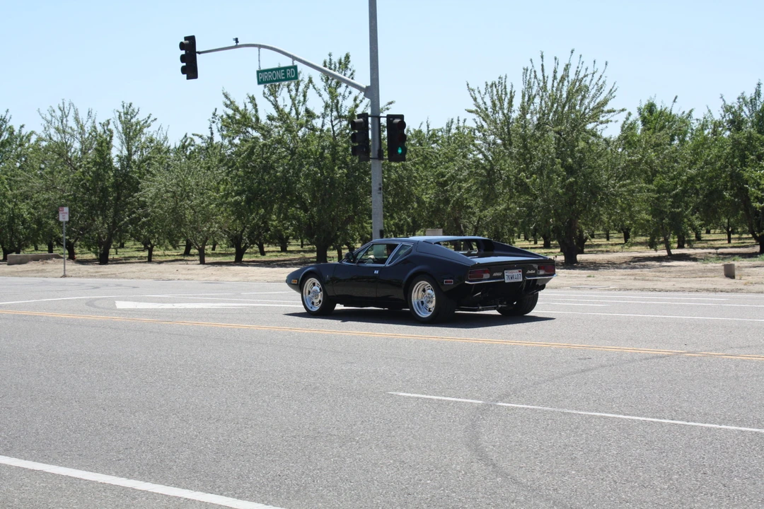 1971 DeTomaso Pantera - Image 9 of 31
