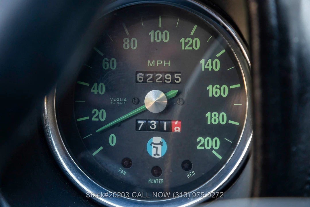 1971 DeTomaso Pantera - Image 23 of 31