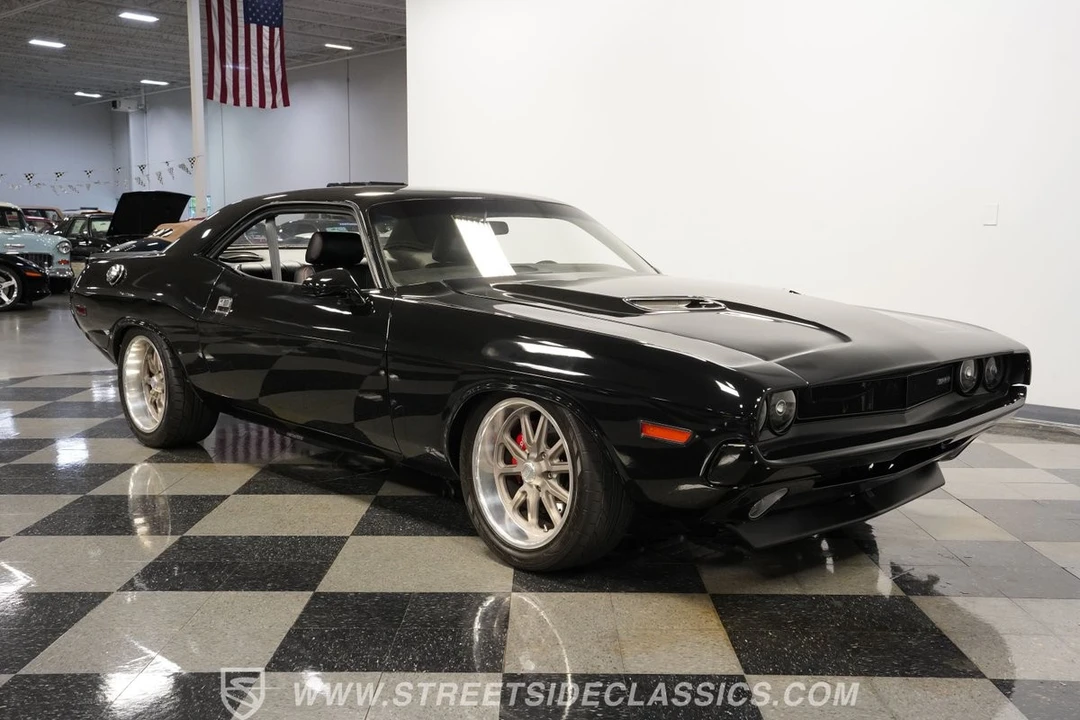 1971 Dodge Challenger Hemi 1st Gen - Image 18 of 31
