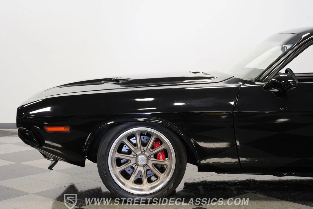 1971 Dodge Challenger Hemi 1st Gen - Image 23 of 31