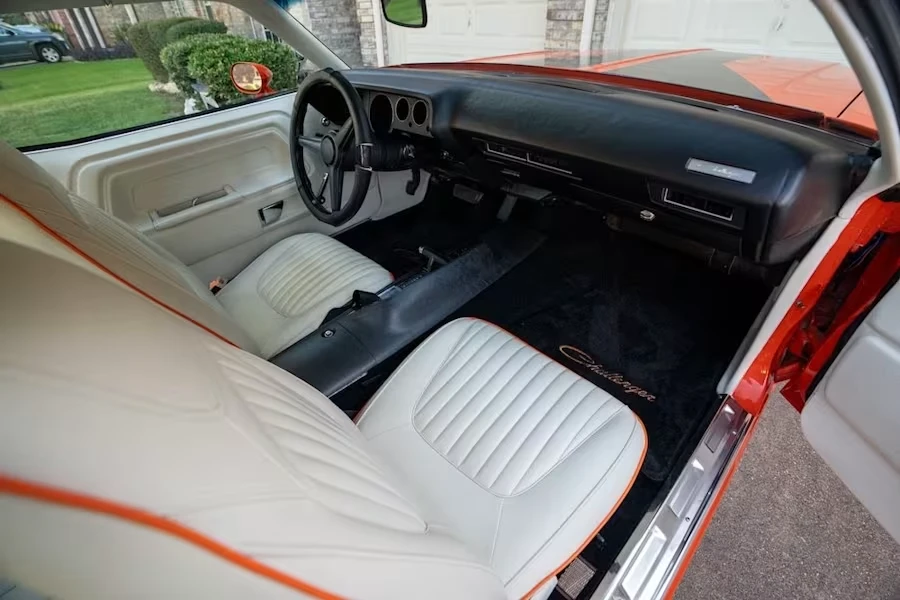 1971 Dodge Challenger 1st Gen - Image 13 of 30