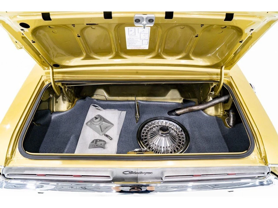 1971 Dodge Challenger 1st Gen - Image 22 of 31