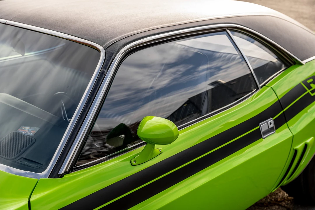 1971 Dodge Challenger Hemi 1st Gen - Image 19 of 31