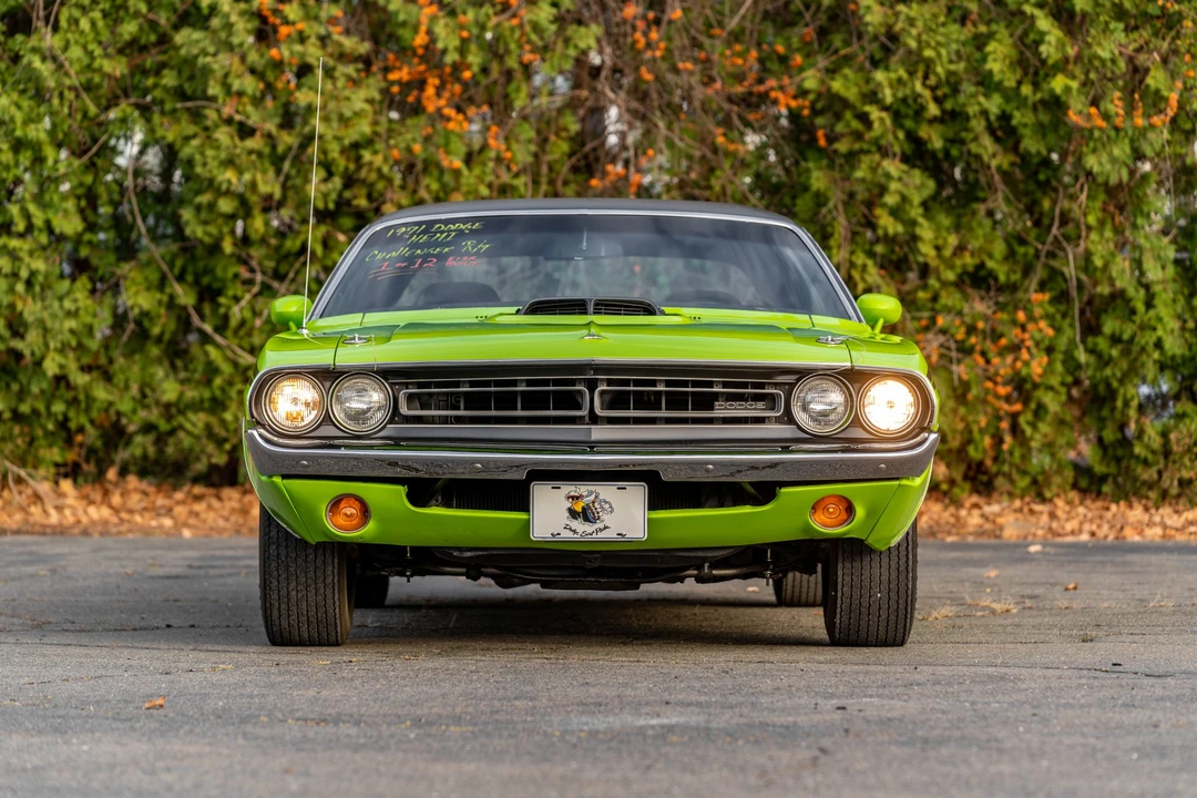 1971 Dodge Challenger Hemi 1st Gen - Image 10 of 31