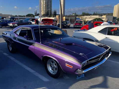 1971 Dodge Challenger R/T Classic Coupe 2D