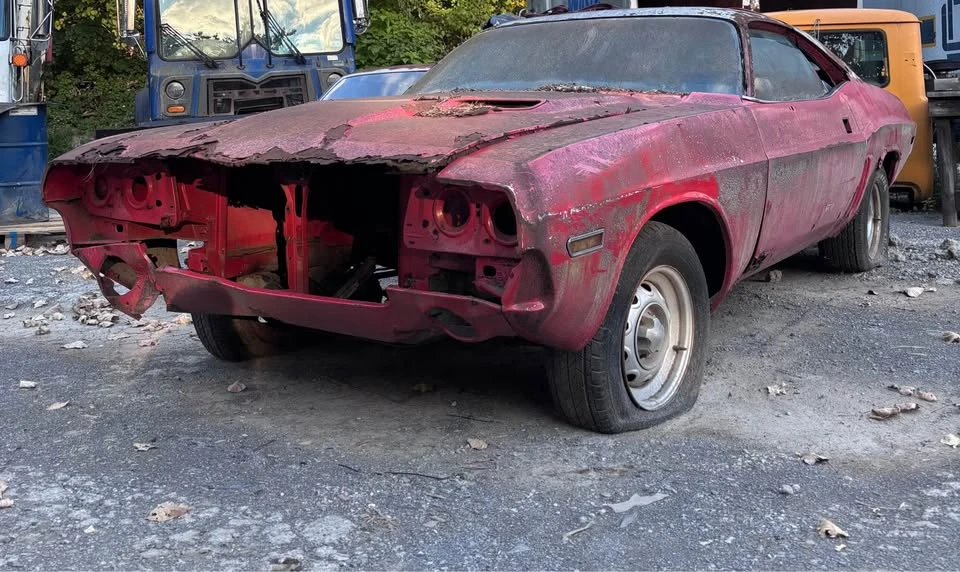 1971 Dodge Challenger R/T & T/A 1st Gen - Image 2 of 10