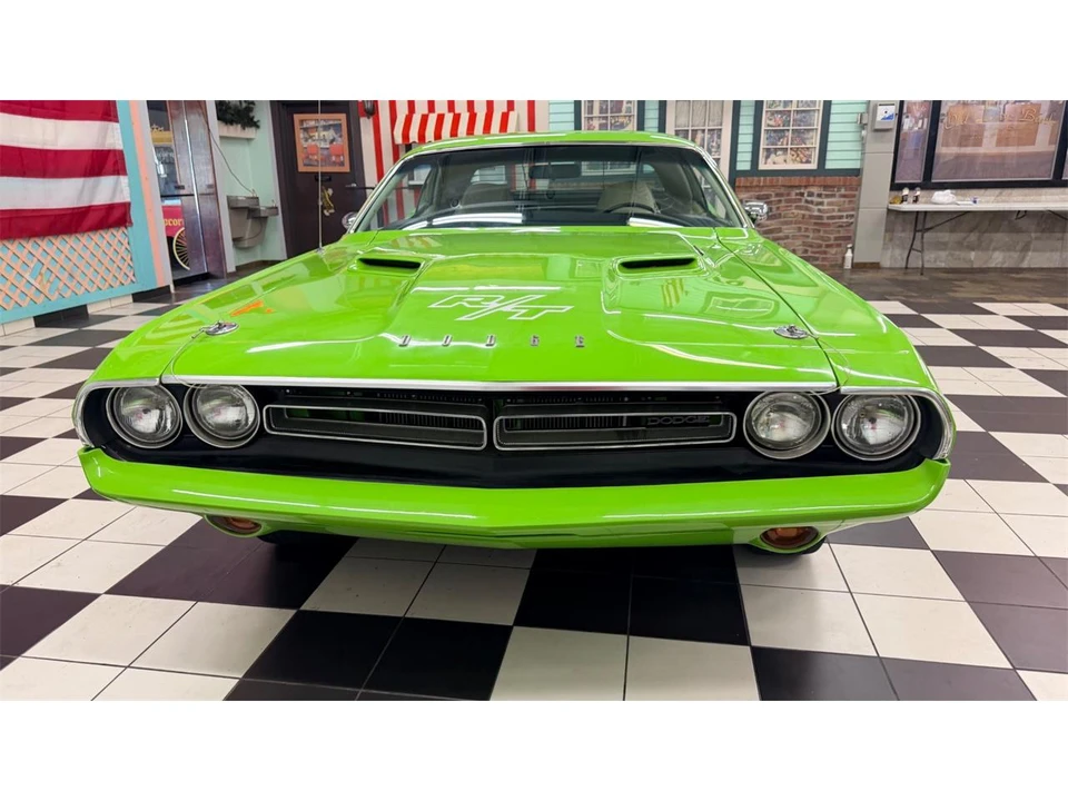 1971 Dodge Challenger R/T & T/A 1st Gen - Image 13 of 31