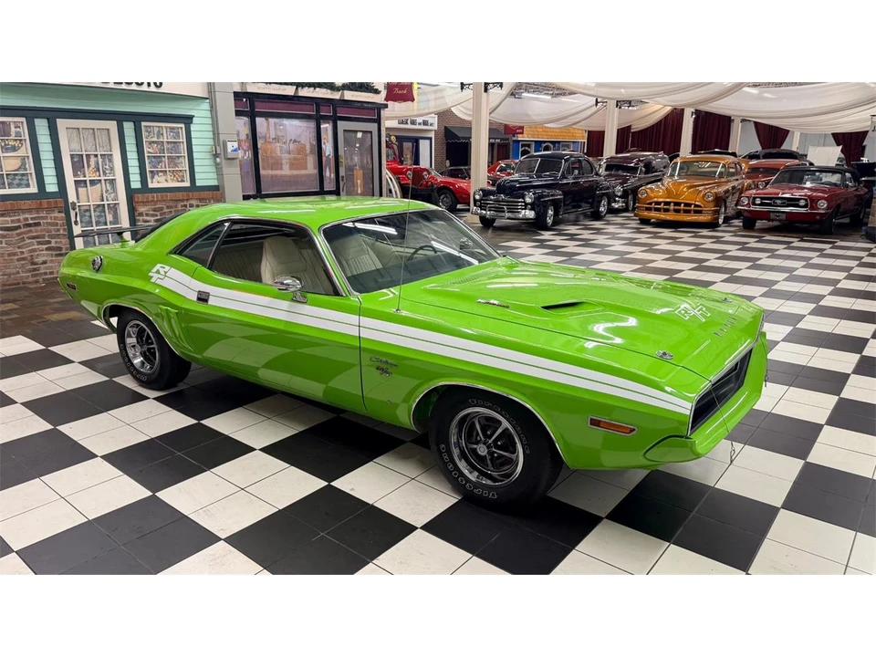 1971 Dodge Challenger R/T & T/A 1st Gen - Image 5 of 31