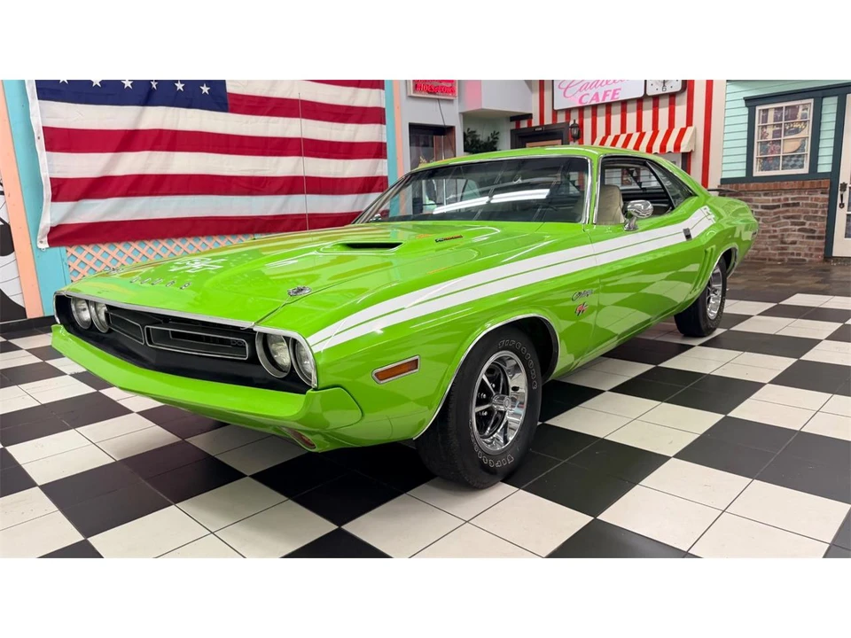 1971 Dodge Challenger R/T & T/A 1st Gen - Image 14 of 31