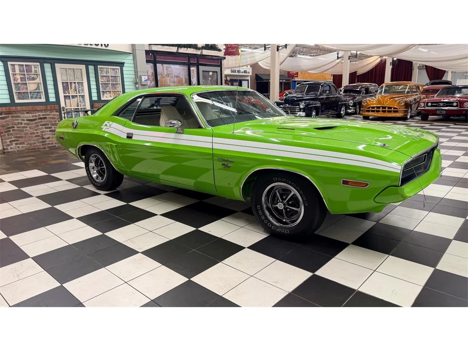 1971 Dodge Challenger R/T & T/A 1st Gen - Image 2 of 31