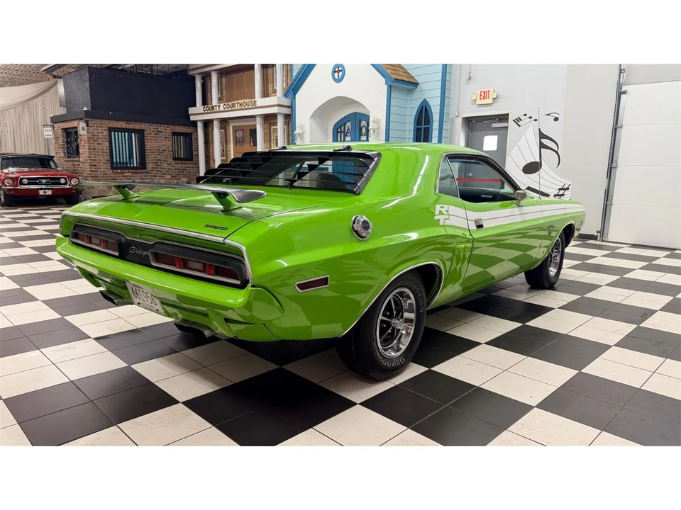 1971 Dodge Challenger R/T & T/A 1st Gen - Image 15 of 31